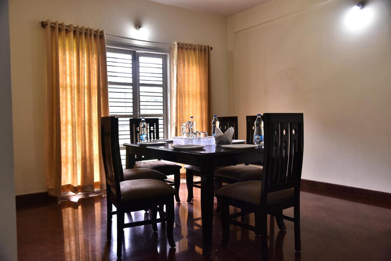 The Banjaara Suites Bangalore Exterior foto