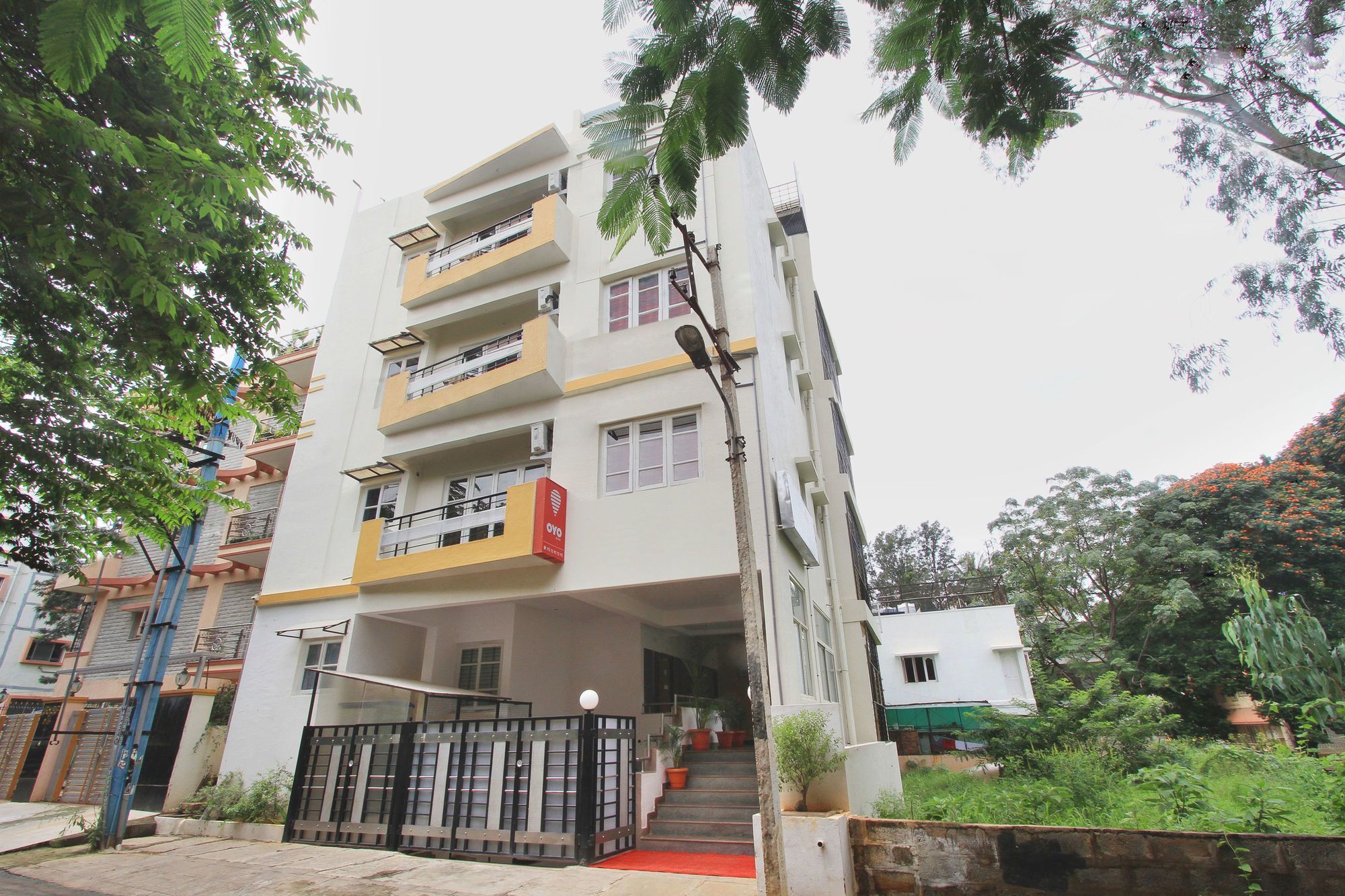 The Banjaara Suites Bangalore Exterior foto